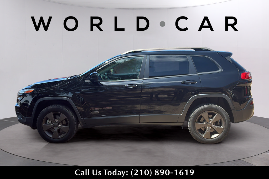 Used 2017 Jeep Cherokee 75th Anniversary AWD/4WD image 12
