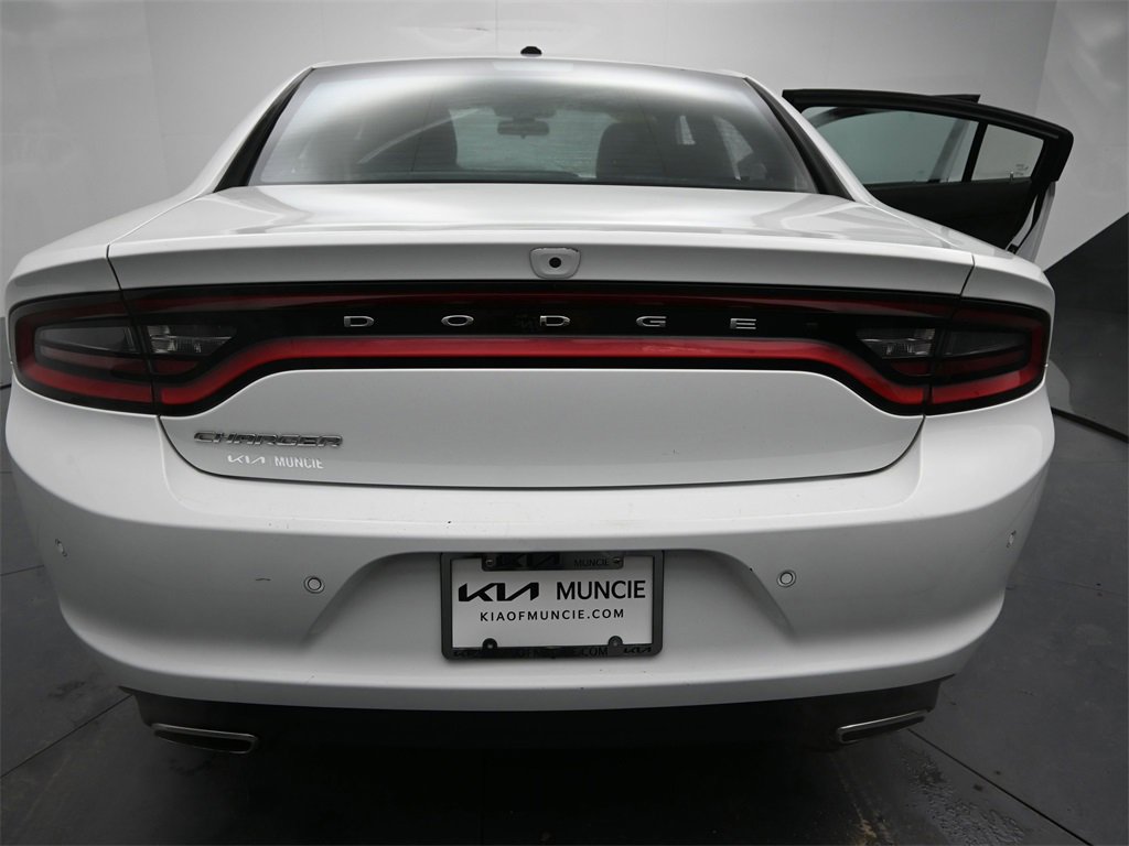 Used 2022 Dodge Charger SXT image 9