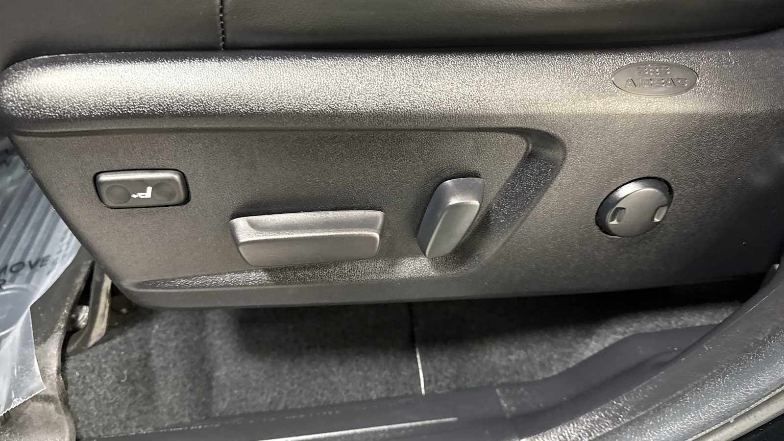 Certified 2021 Toyota Tundra Platinum image 14