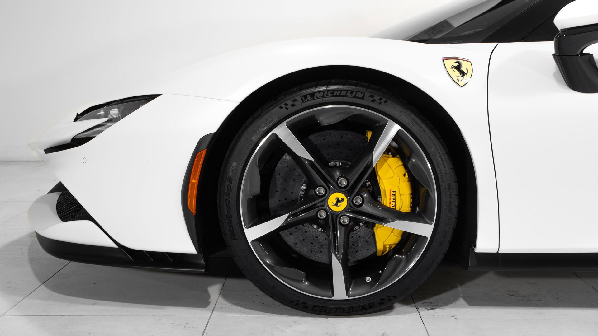 Certified 2022 Ferrari SF90 Stradale AWD/4WD image 31