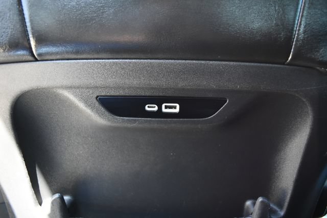Used 2024 Chrysler Pacifica Touring-L FWD image 31