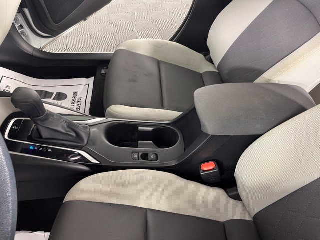 Used 2023 Toyota Corolla LE w/ LE Convenience Package FWD image 29