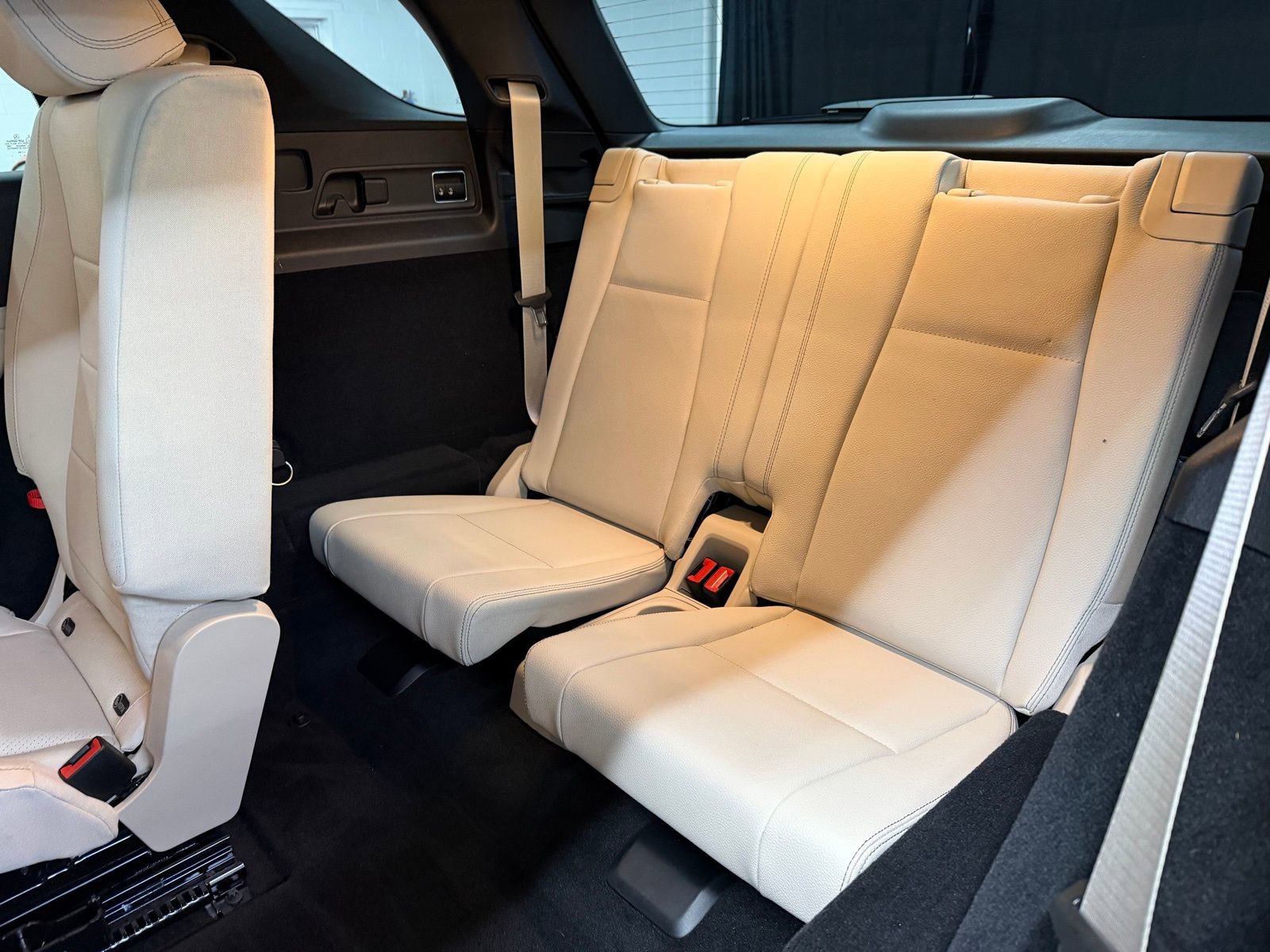 Used 2024 Mercedes-Benz GLE 350 4MATIC image 23