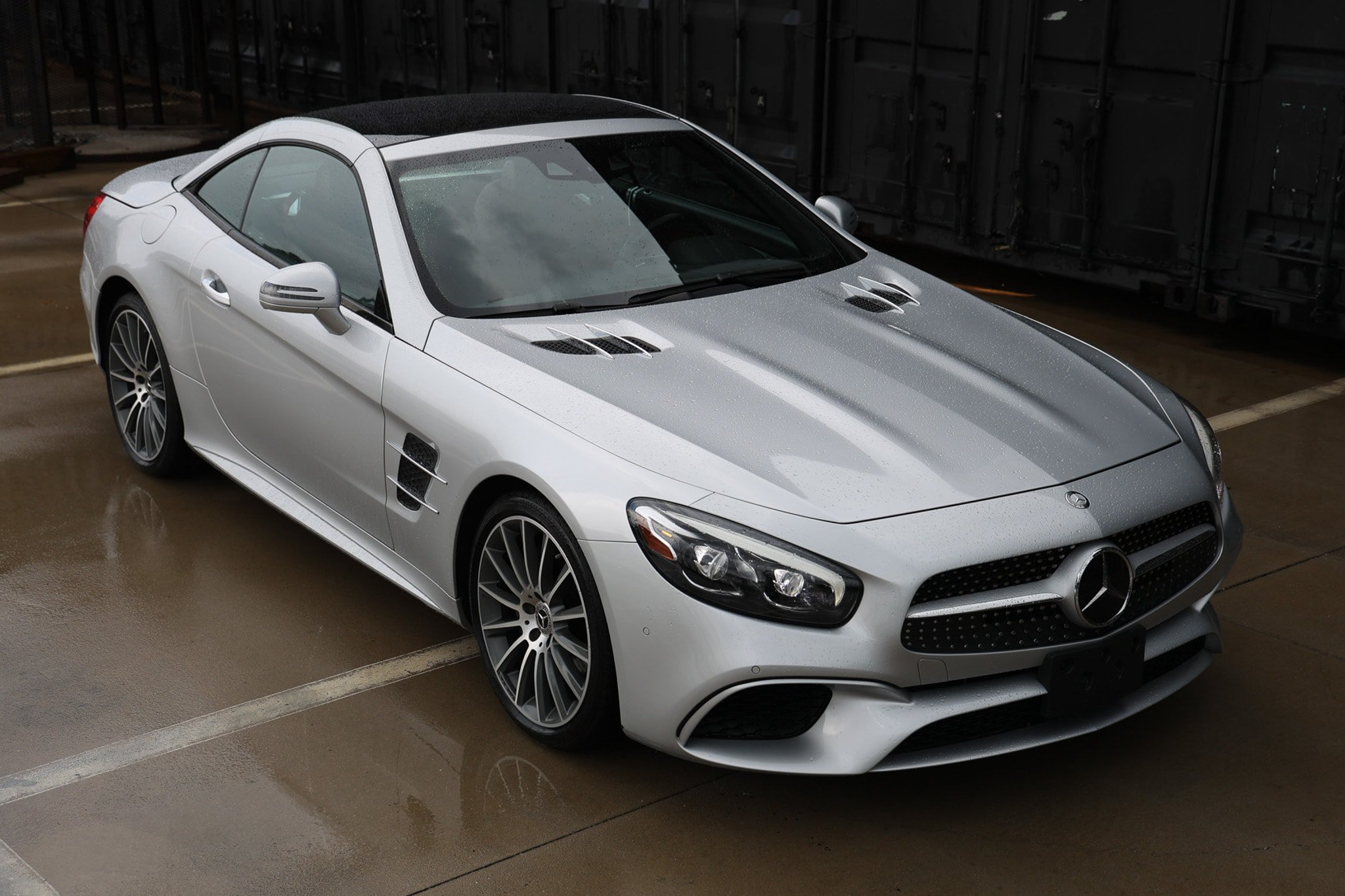 Used 2017 Mercedes-Benz SL 550 image 19