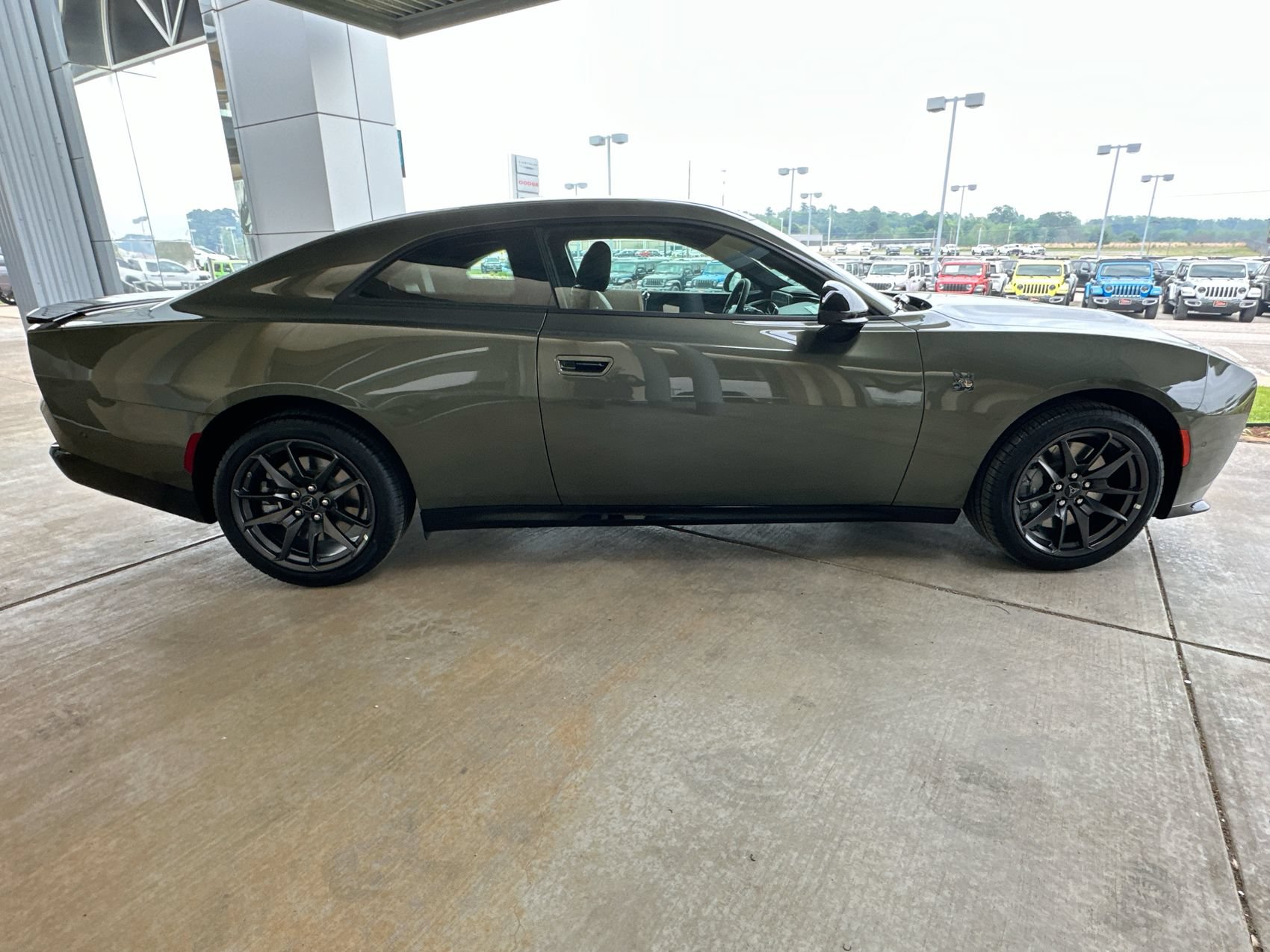 New 2026 Dodge Charger Scat Pack w/ Blacktop Package AWD/4WD image 5