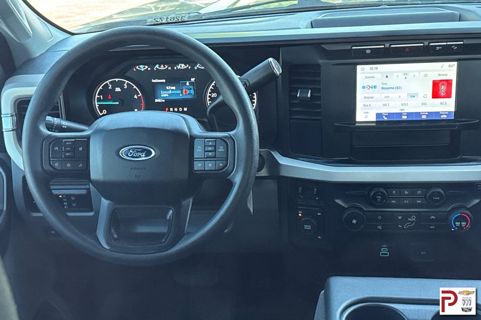 Used 2023 Ford F350 XLT w/ FX4 Off-Road Package AWD/4WD image 15
