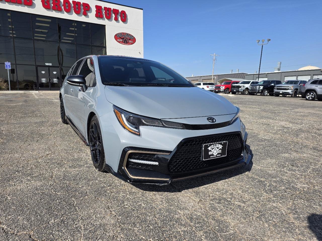 Used 2022 Toyota Corolla SE image 1