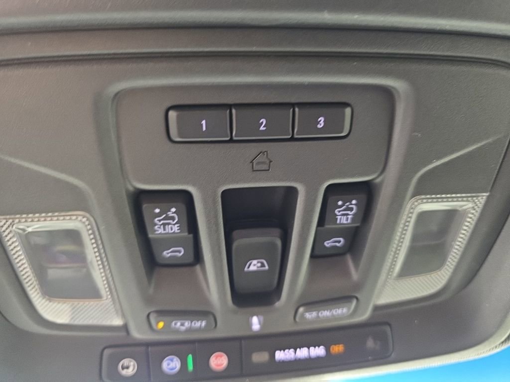 Used 2022 Chevrolet Silverado 1500 High Country image 27