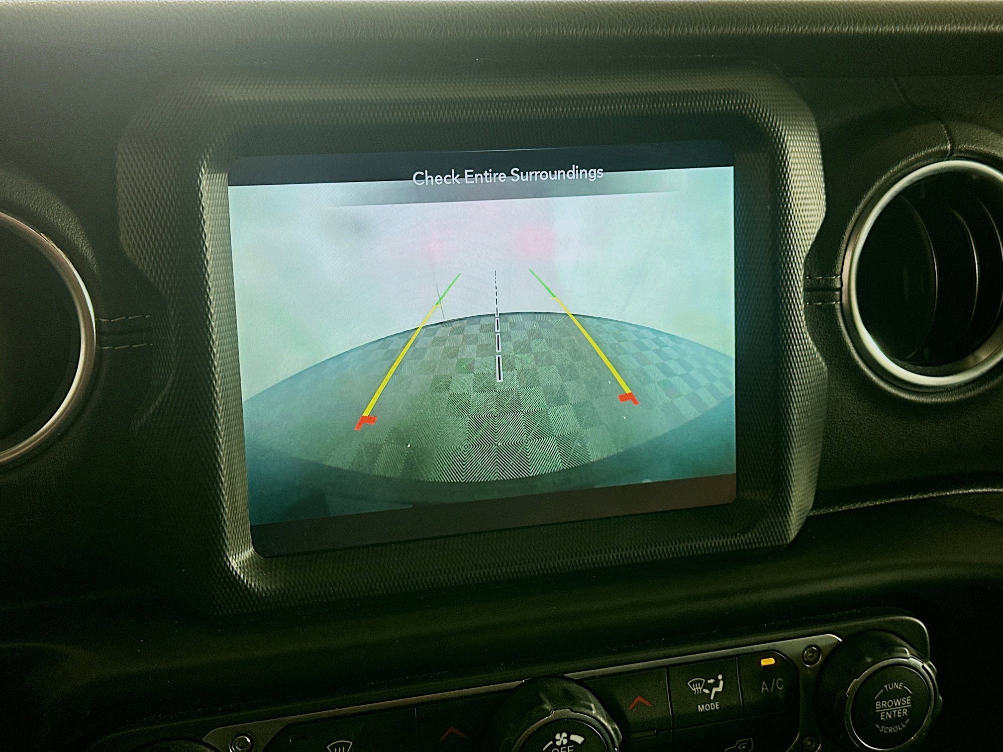 Used 2021 Jeep Wrangler Sahara image 22