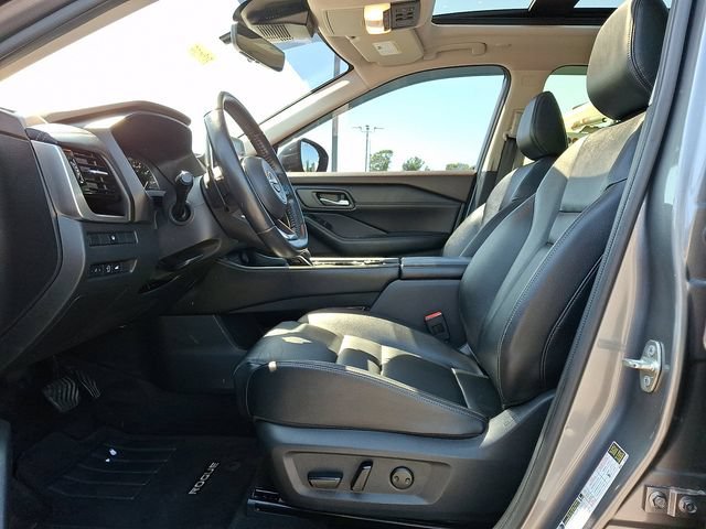 Used 2023 Nissan Rogue SL AWD/4WD image 15