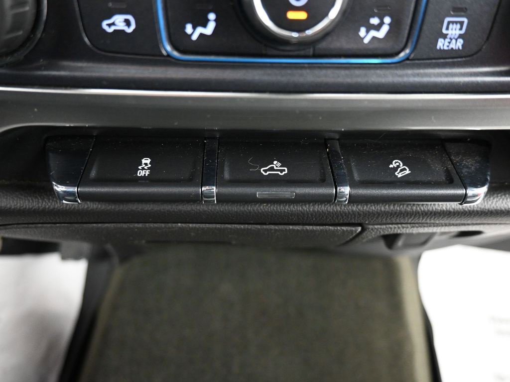 Used 2017 Chevrolet Silverado 1500 LT w/ All Star Edition image 26