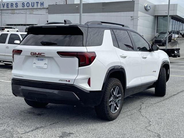 Used 2026 GMC Terrain AT4 image 3