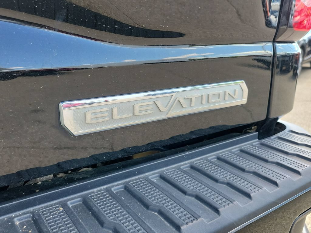 Used 2020 GMC Sierra 1500 Elevation w/ Elevation Value Package AWD/4WD image 8