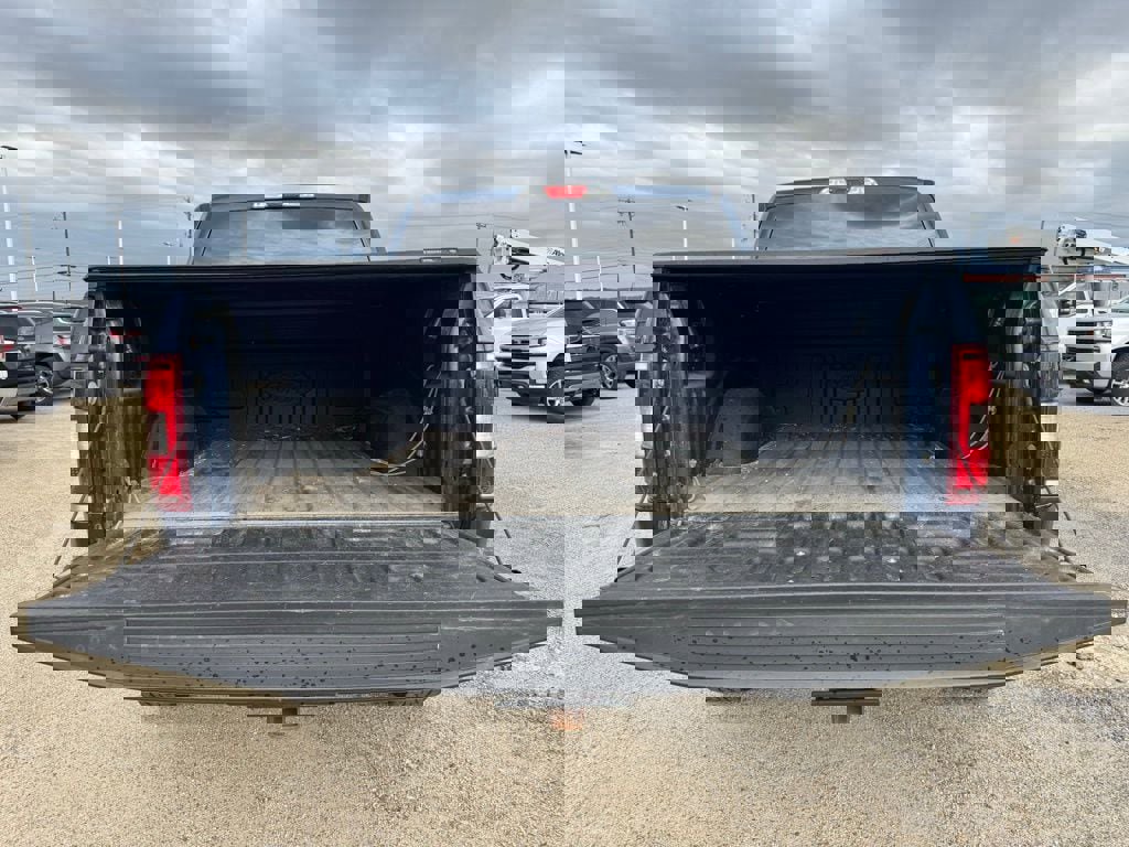 Used 2018 Ford F150 XL w/ Equipment Group 101A Mid image 6