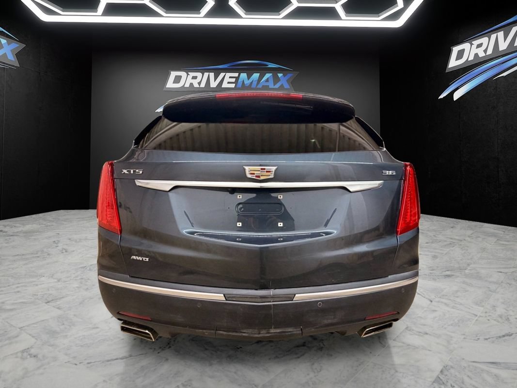 Used 2019 Cadillac XT5 Luxury AWD/4WD image 6