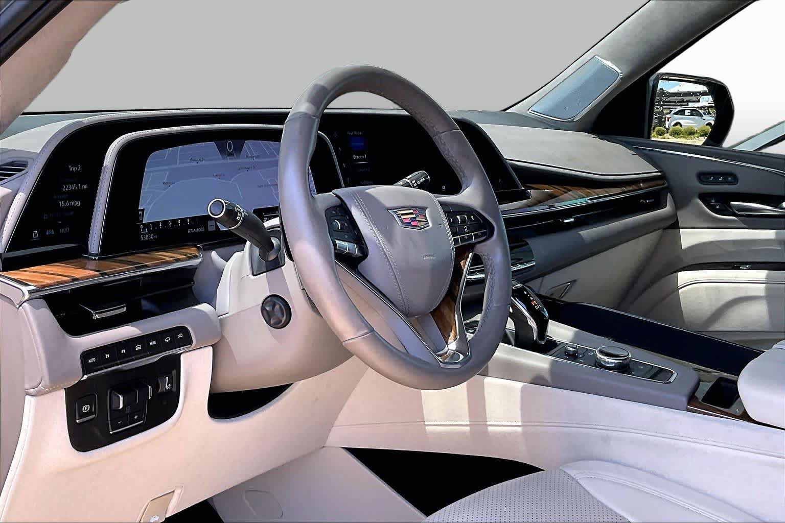 Used 2021 Cadillac Escalade Sport Platinum AWD/4WD image 18