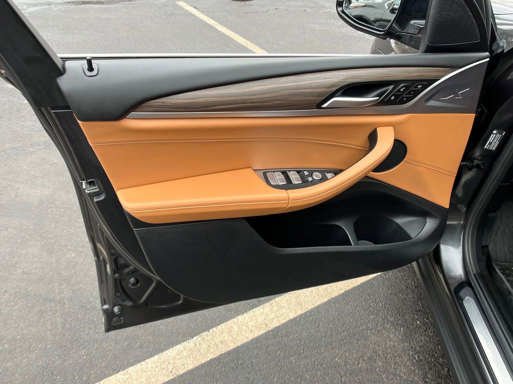 Used 2020 BMW X3 xDrive30i w/ Premium Package image 11