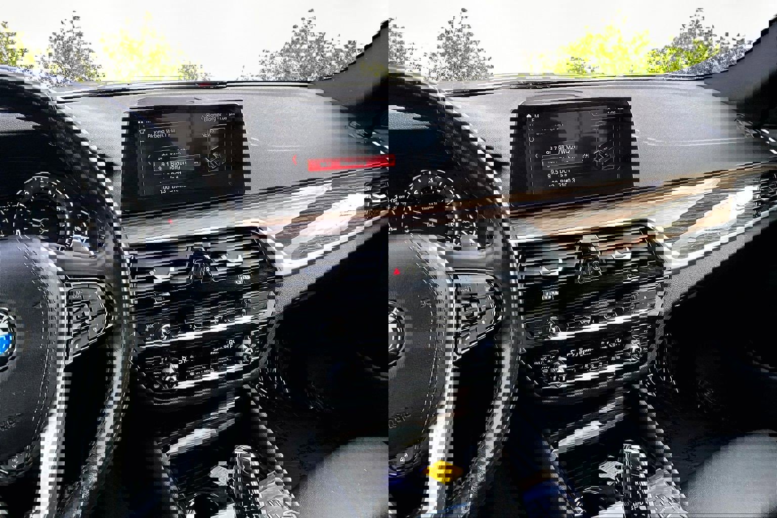 Used 2019 BMW 530i xDrive w/ Convenience Package image 6