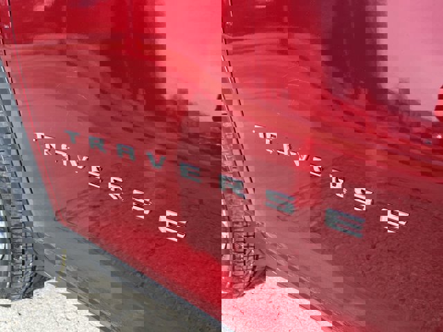 New 2026 Chevrolet Traverse LT w/ Driver Confidence Package image 32