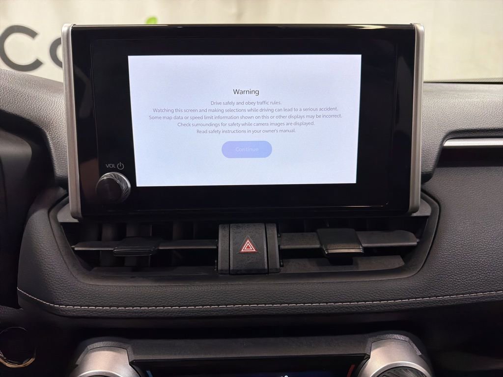 Used 2025 Toyota RAV4 XLE image 27