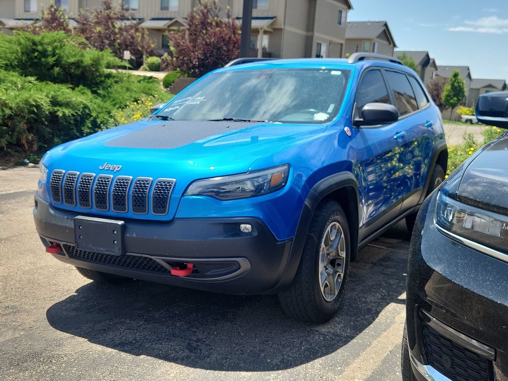 Used 2020 Jeep Cherokee Trailhawk AWD/4WD image 3