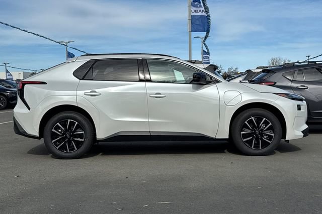 New 2026 Subaru Solterra Premium image 3