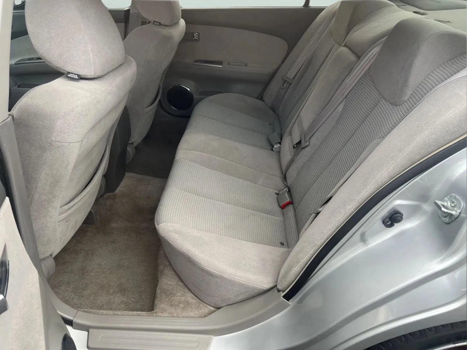 Used 2005 Nissan Altima 3.5 SE w/ (N01) Sport Plus Pkg FWD image 9