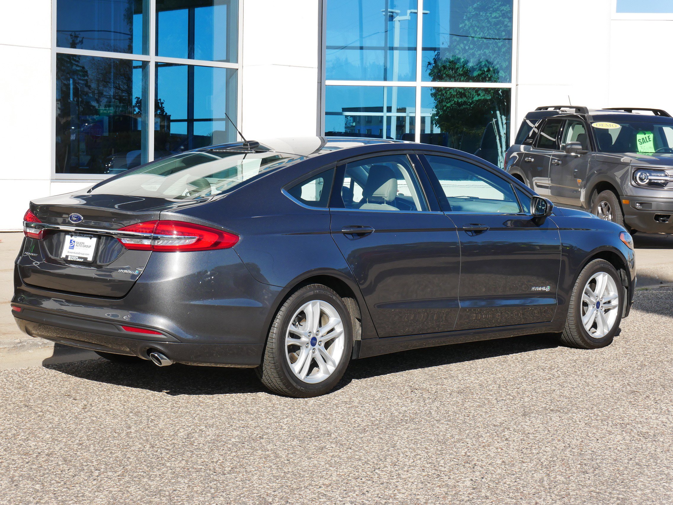 Used 2018 Ford Fusion S image 3