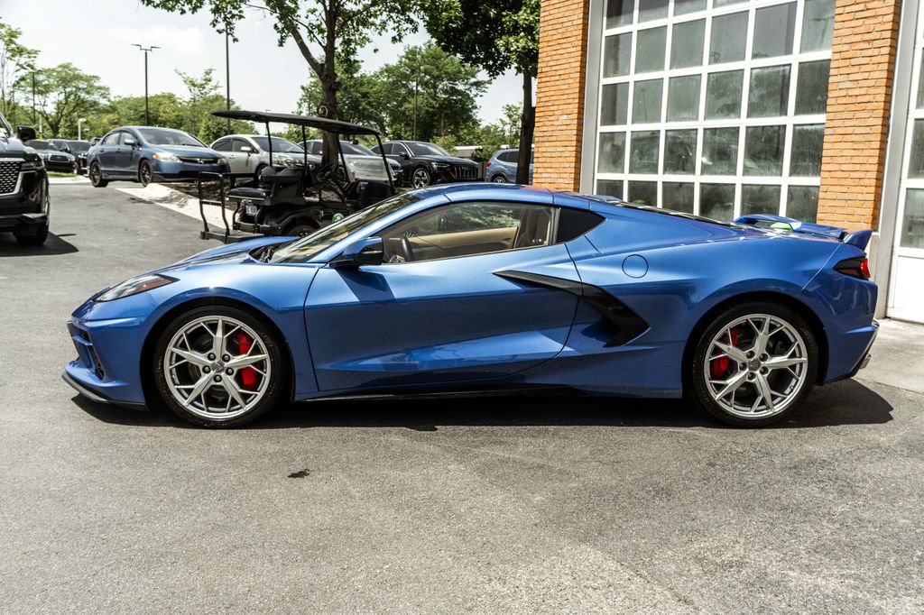 Used 2022 Chevrolet Corvette Stingray Premium Cpe w/ Z51 Performance Package RWD image 35