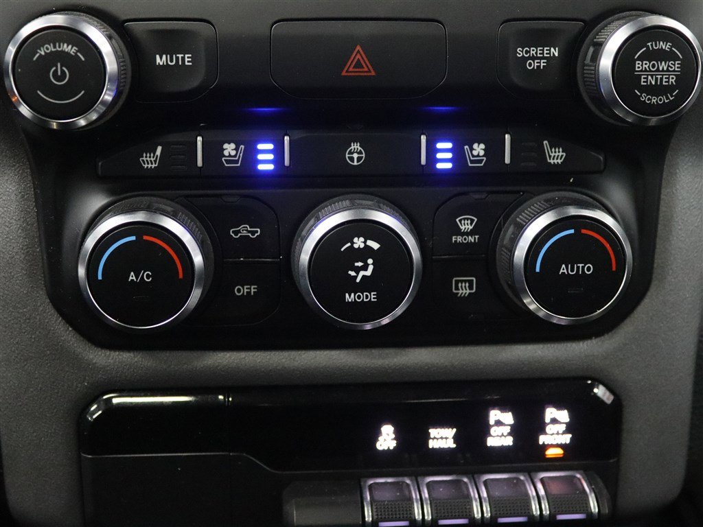 Used 2021 RAM 1500 Sport w/ Level 2 Equipment Group image 28