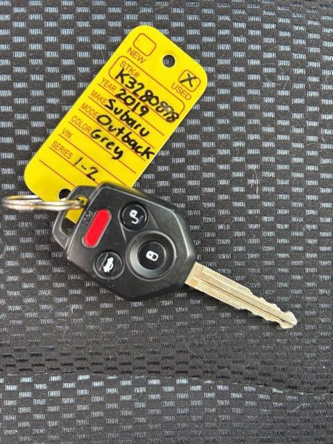 Used 2019 Subaru Outback 2.5i image 17