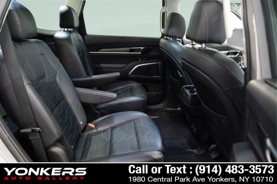Used 2022 Kia Telluride SX w/ SX Prestige Package image 45