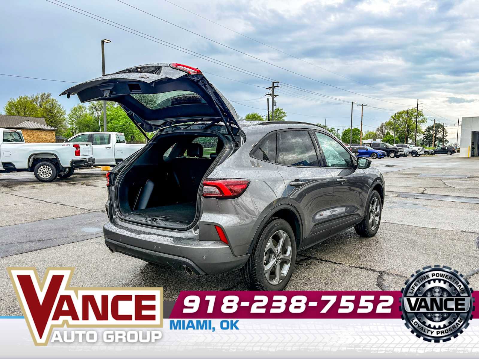 Used 2025 Ford Escape ST-Line image 16