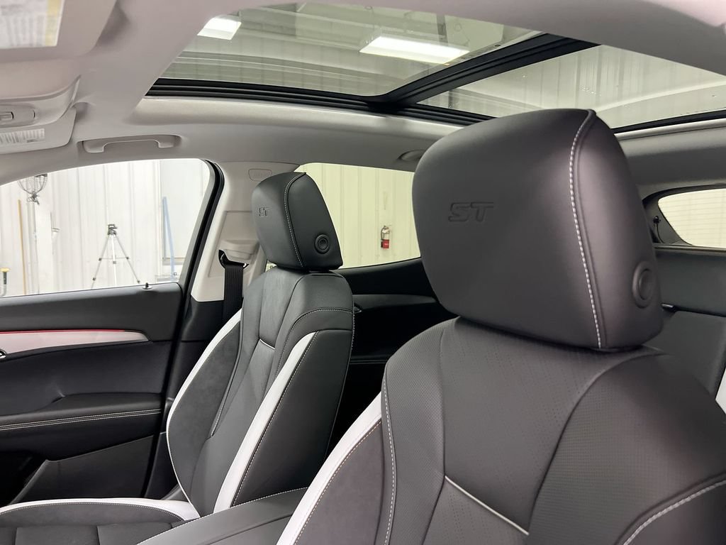 New 2026 Buick Envision Sport Touring AWD/4WD image 20