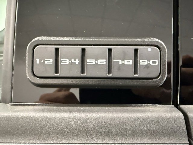 Used 2025 Ford F250 Lariat w/ Lariat Ultimate Package image 8