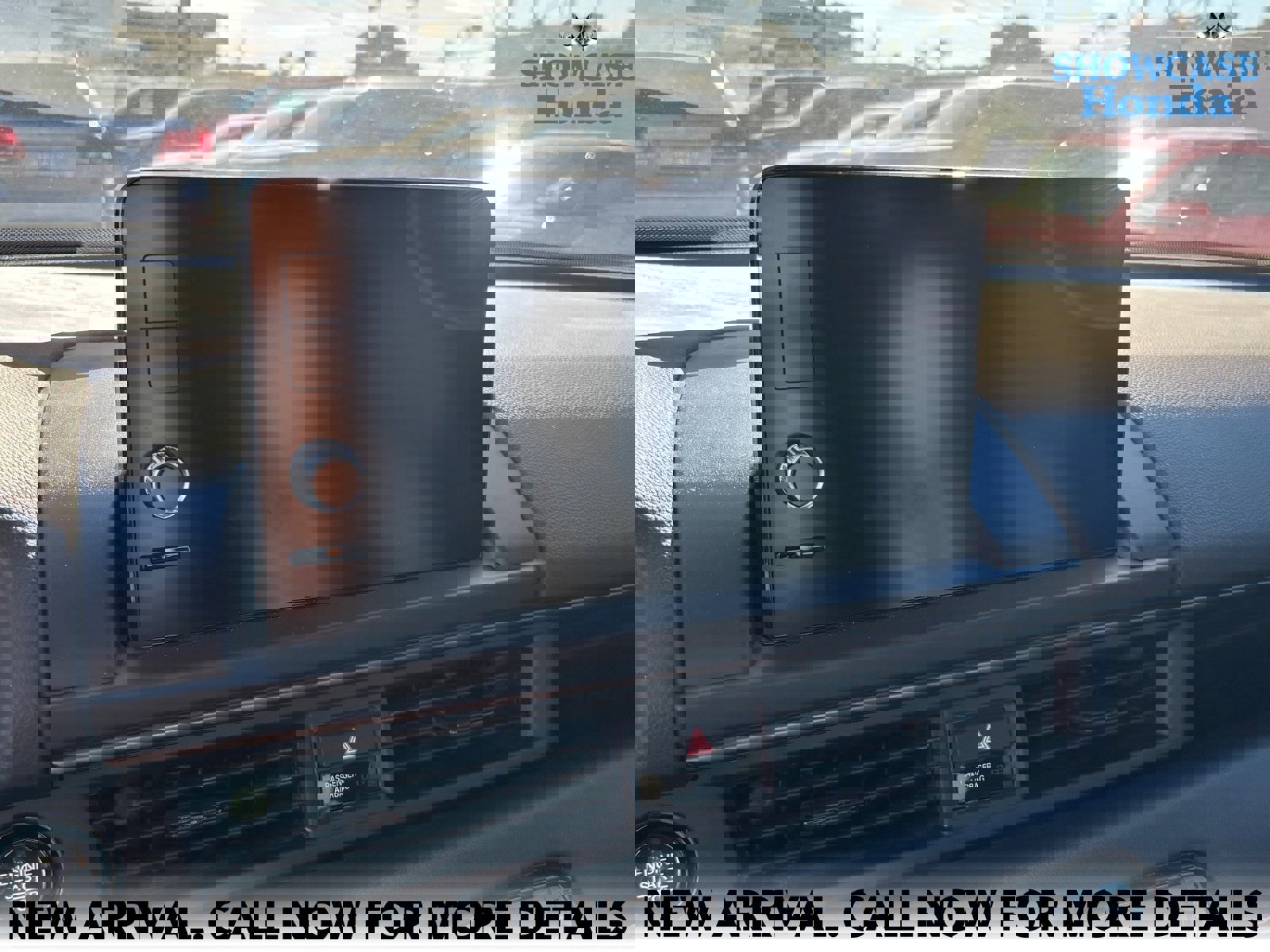 Used 2025 Honda Pilot TrailSport image 9