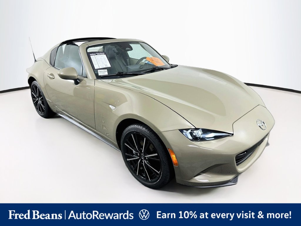 Used 2024 MAZDA MX-5 Miata RF Grand Touring RWD image 38