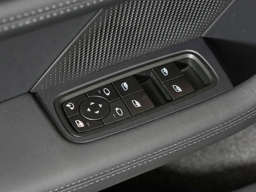 New 2026 Porsche Taycan AWD/4WD image 16