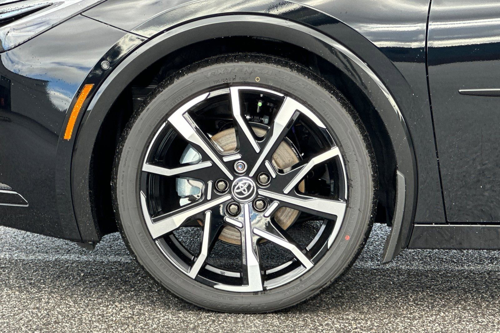 New 2026 Toyota Prius Plug-In Hybrid image 32