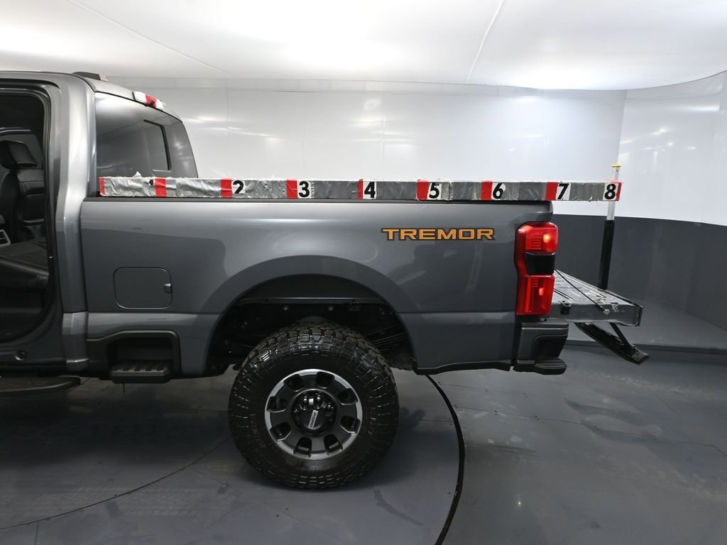 Used 2023 Ford F250 Lariat w/ Tremor Off-Road Package image 41