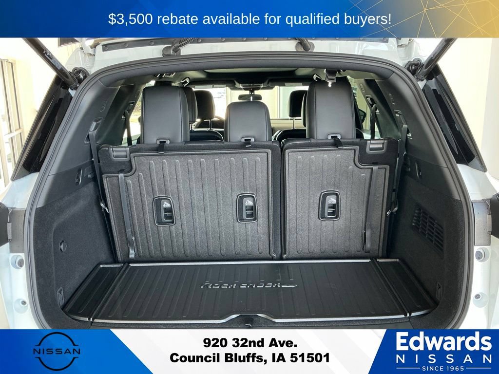 New 2026 Nissan Pathfinder Rock Creek w/ Rock Creek Premium Package AWD/4WD image 7