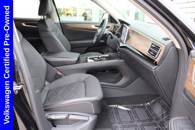 Used 2024 Volkswagen Atlas SE image 21