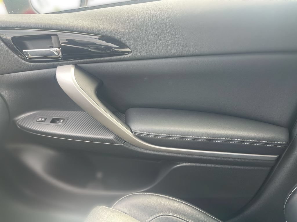 Used 2025 Mitsubishi Eclipse Cross SEL AWD/4WD image 31