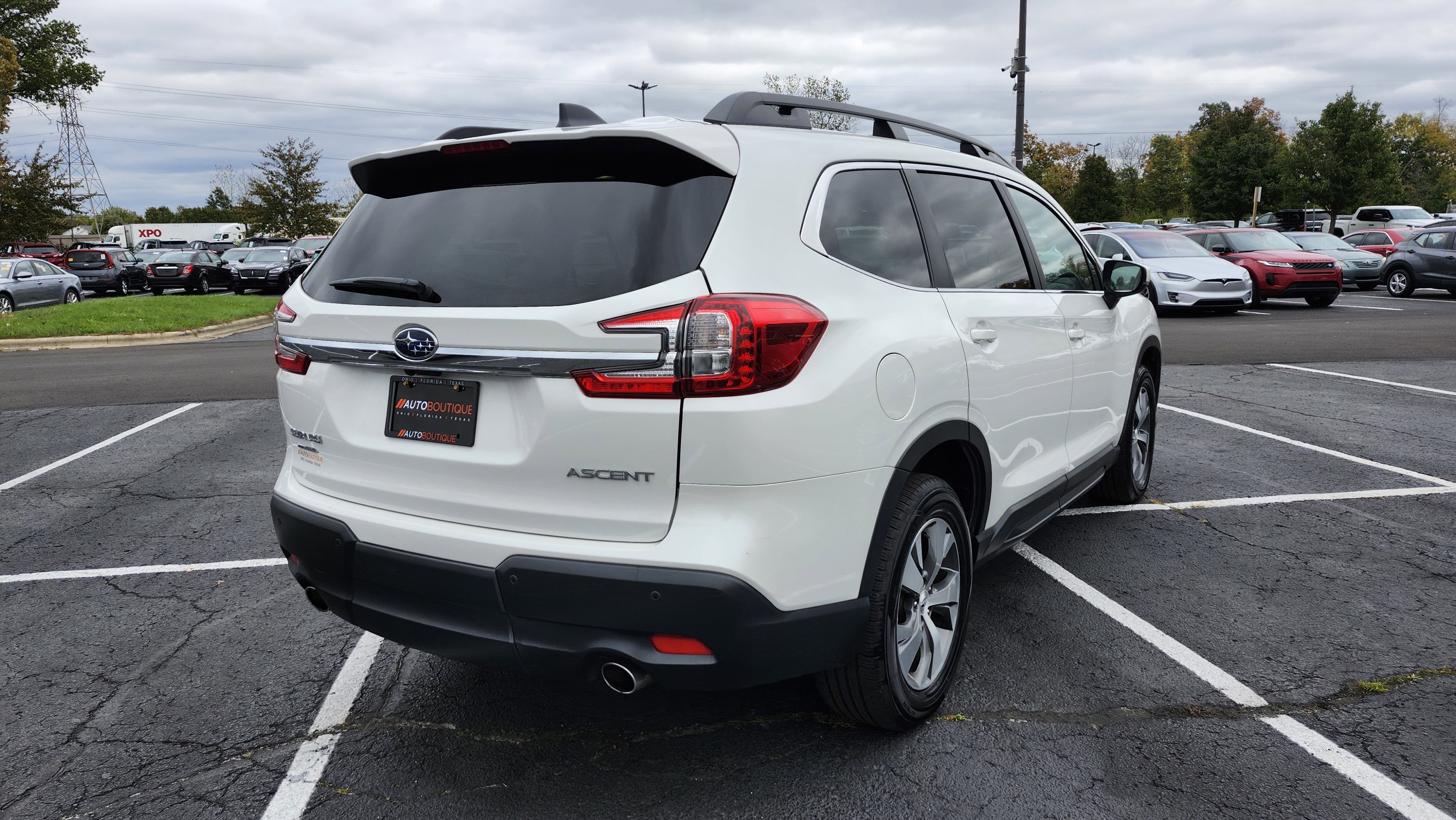 Used 2025 Subaru Ascent Premium image 11