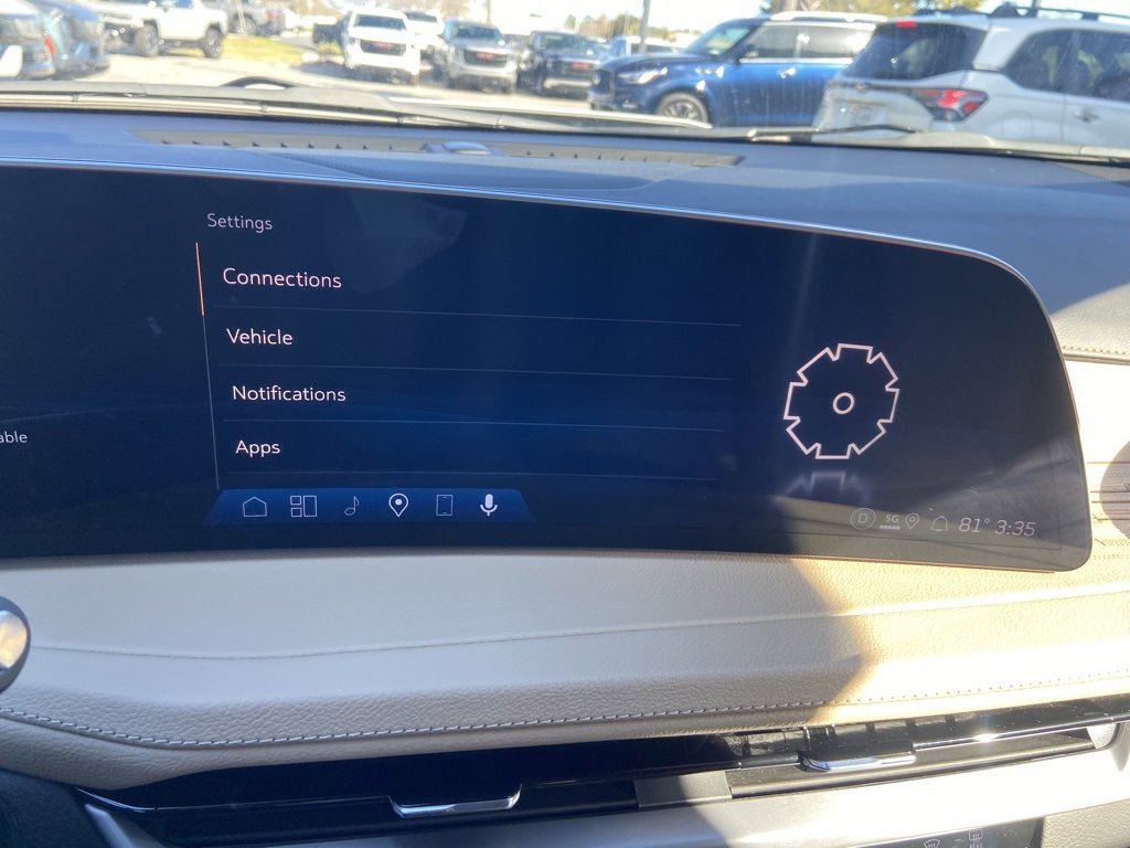 Certified 2025 Cadillac XT4 Premium Luxury image 25