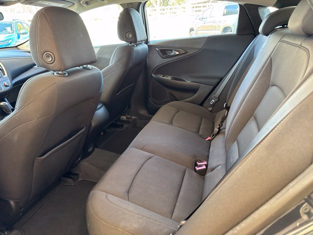 Used 2019 Chevrolet Malibu RS FWD image 26