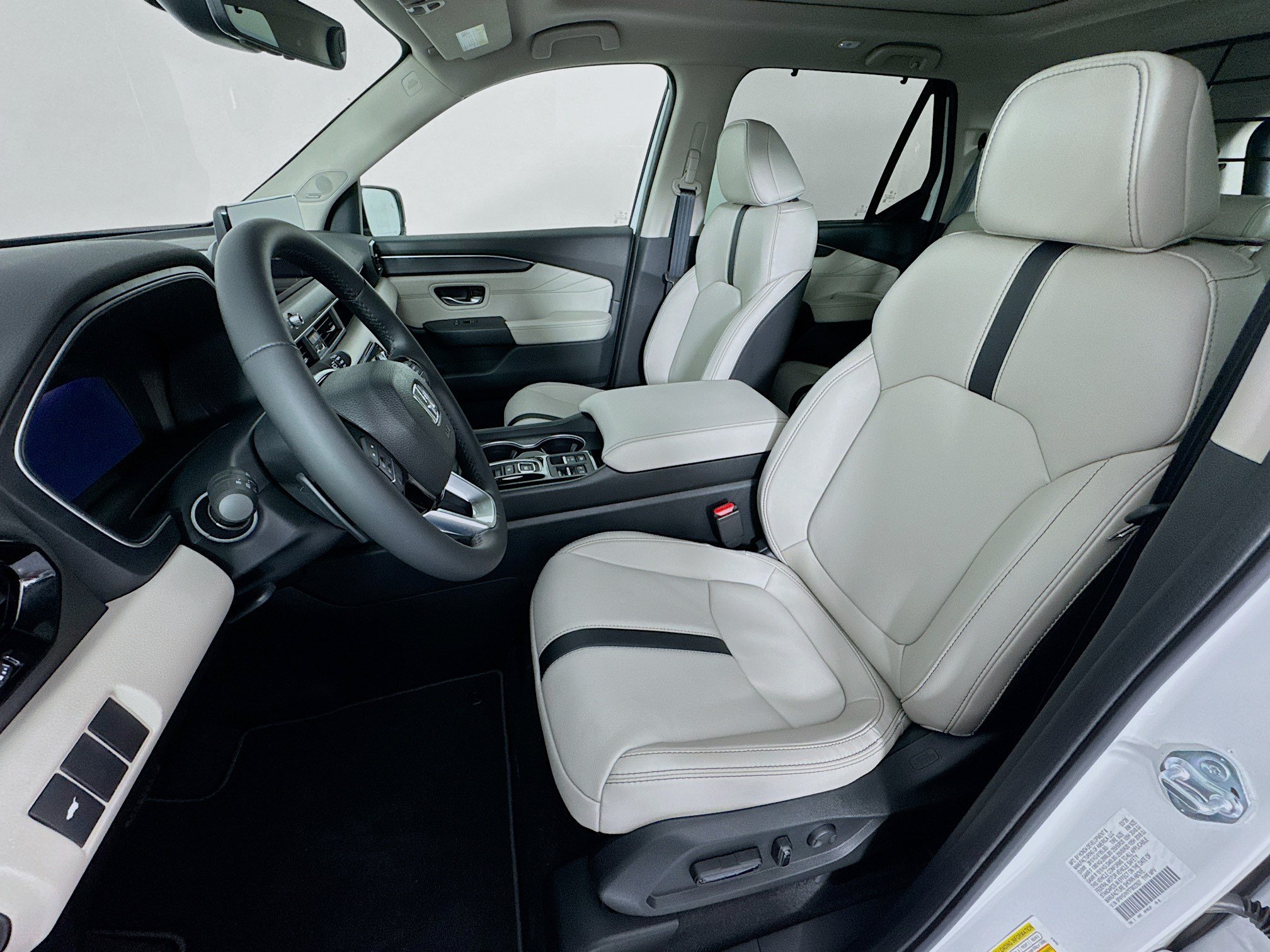 New 2026 Honda Pilot Touring image 22
