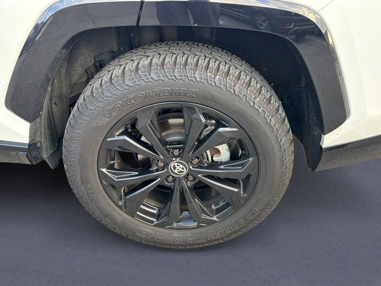 Used 2024 Toyota RAV4 XSE w/ Advanced Technology Package image 5