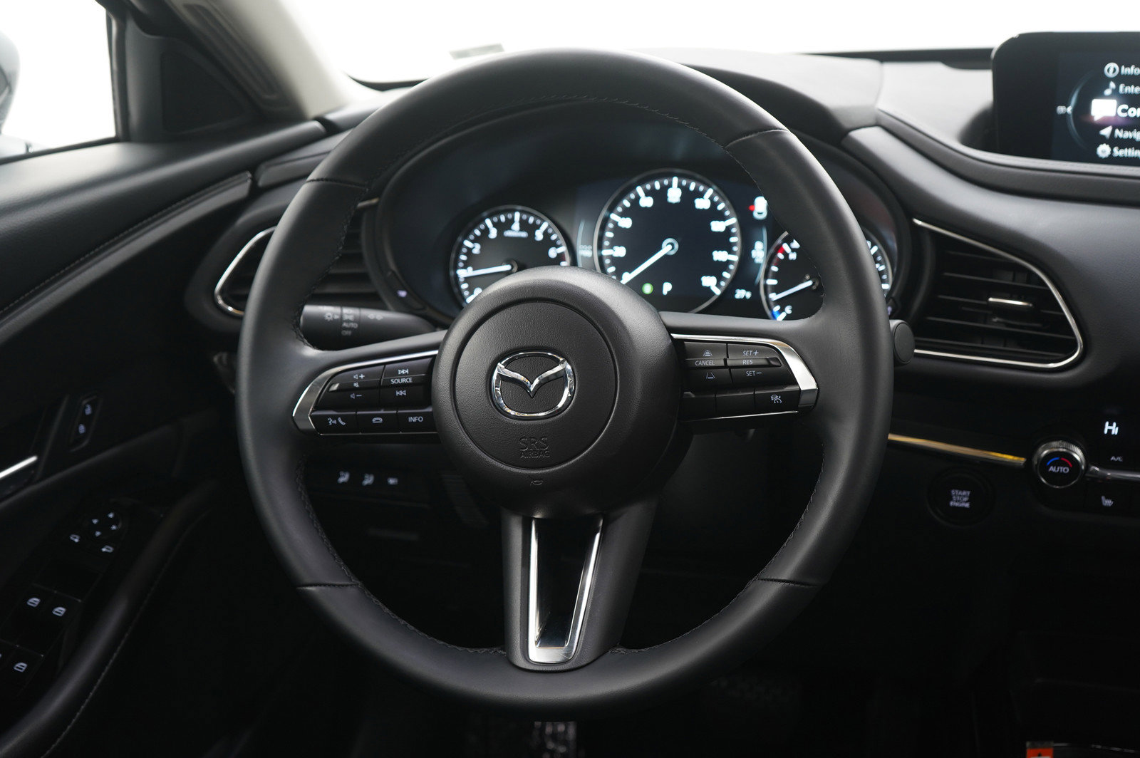 Certified 2025 MAZDA CX-30 AWD 2.5 S w/ Preferred Package image 14