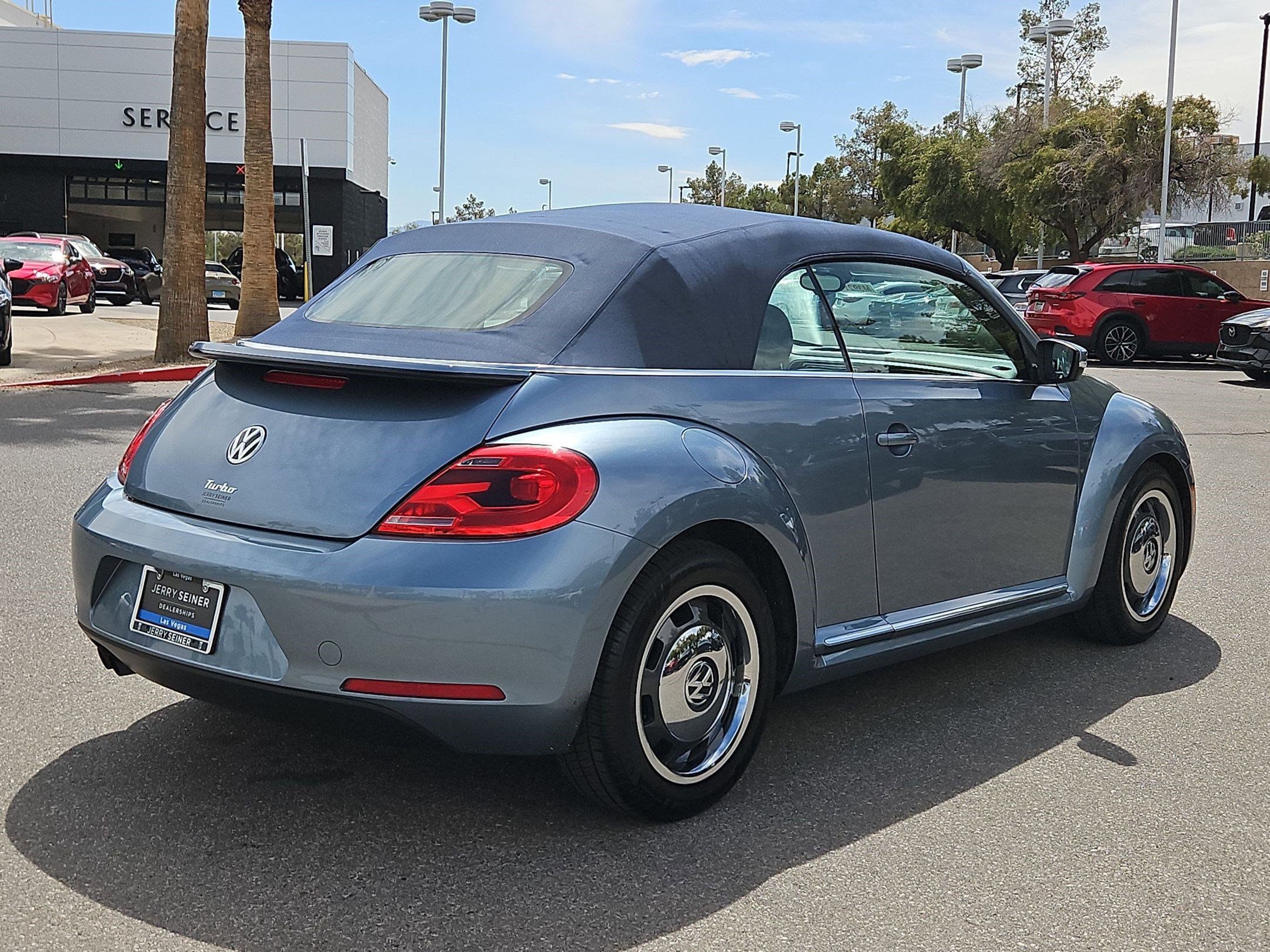 Used 2016 Volkswagen Beetle 1.8T Denim image 5